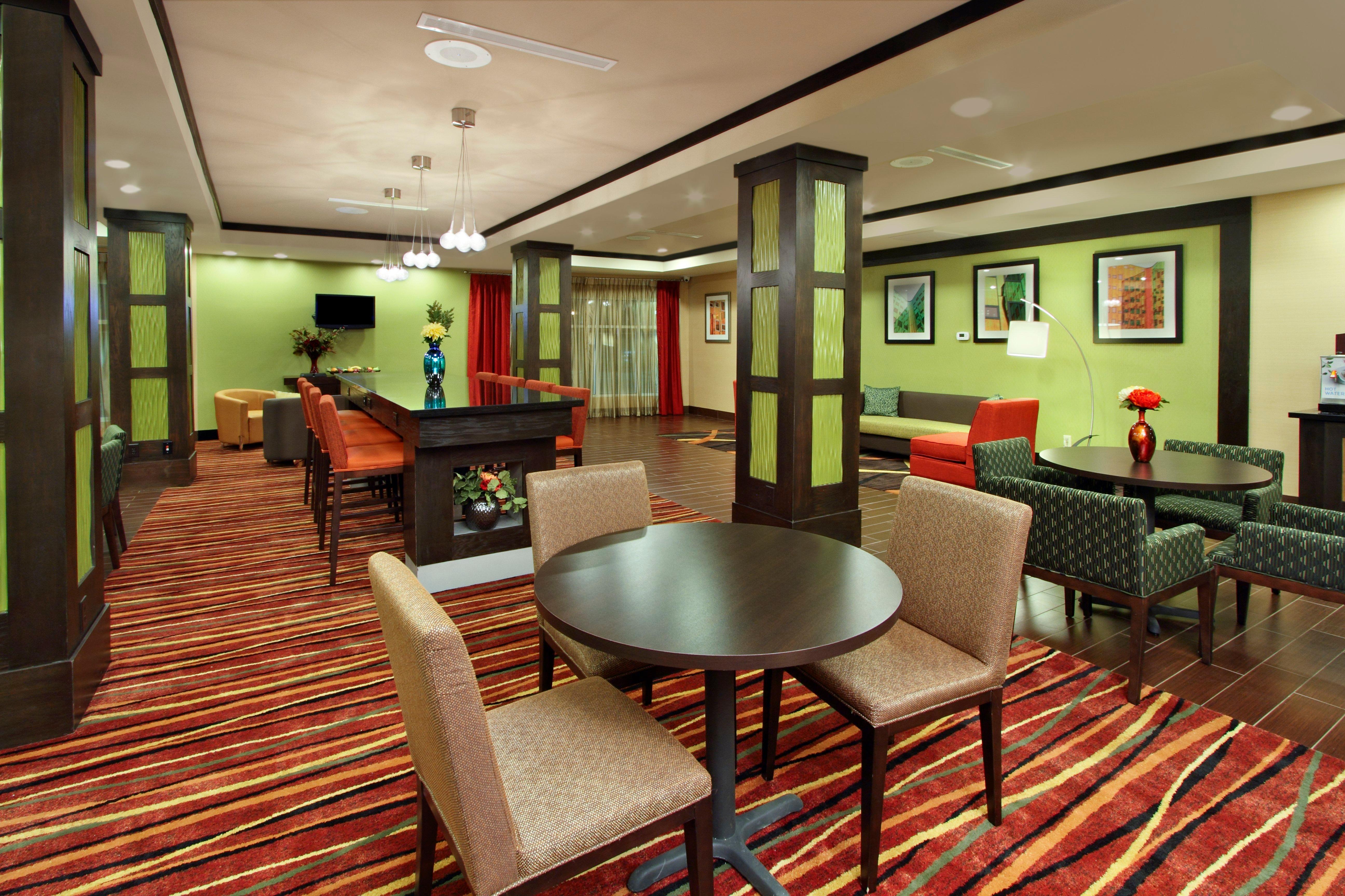 Holiday Inn Express & Suites Houston East - Baytown, An Ihg Hotel Buitenkant foto